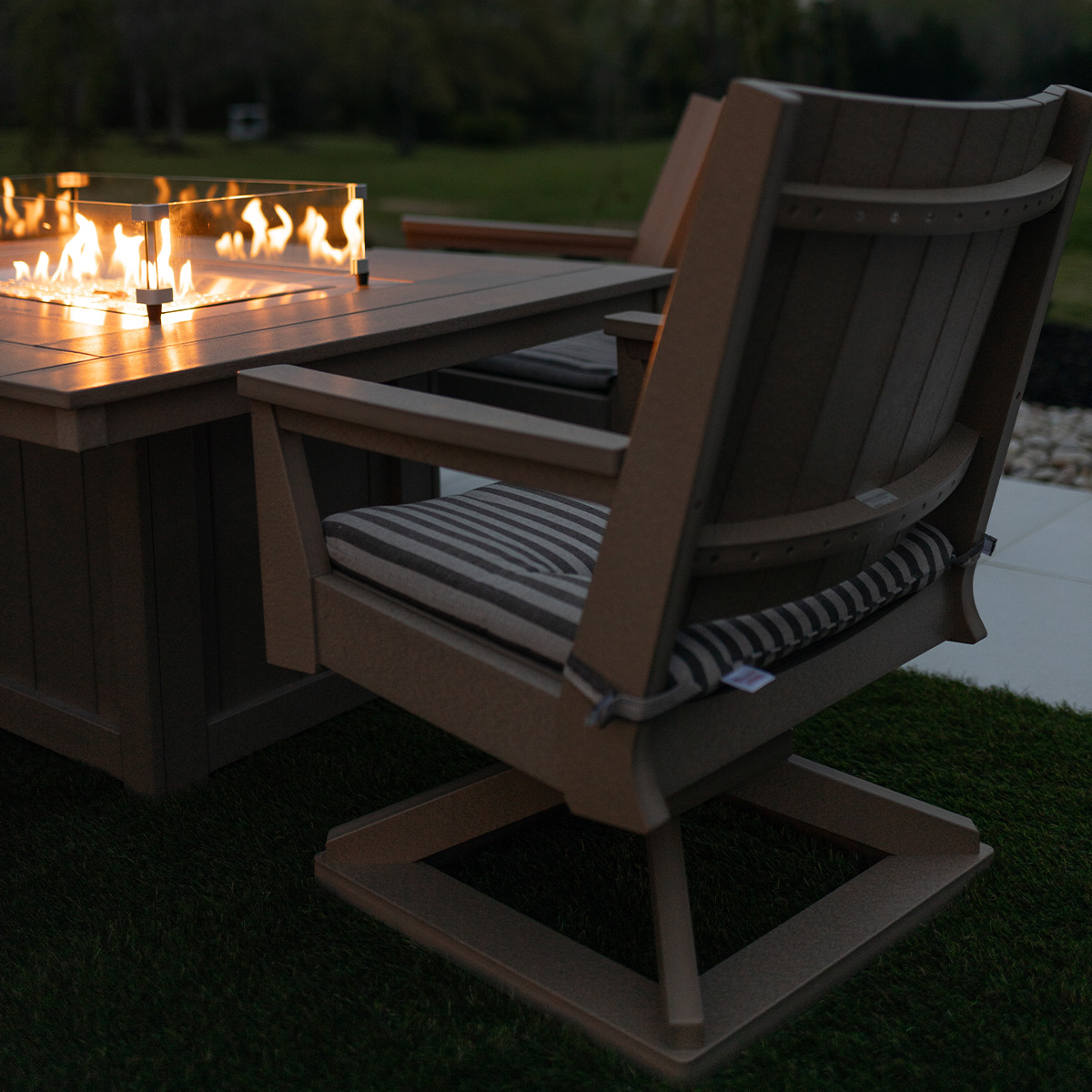 Mayhew Chat Swivel Rocker - Image 2